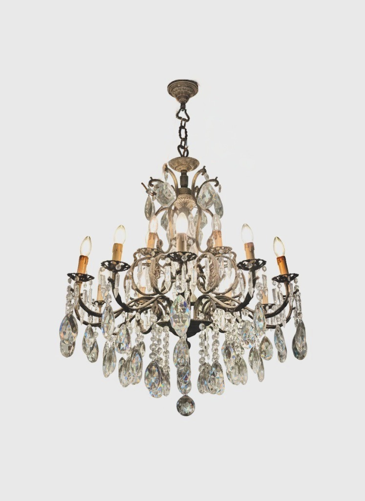 Large Neapolitan Chandelier with large crystal pendant drops on a bronze frame.