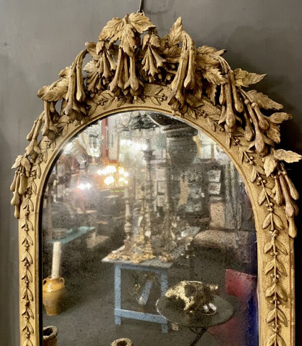 Early 19th century carved wood, water gilded mirror. - Image 6