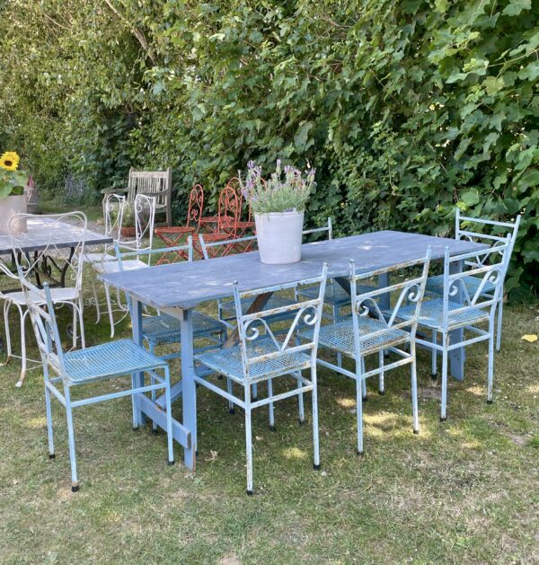 8 mid-century blue Italian garden chairs. (NPP) - Image 5
