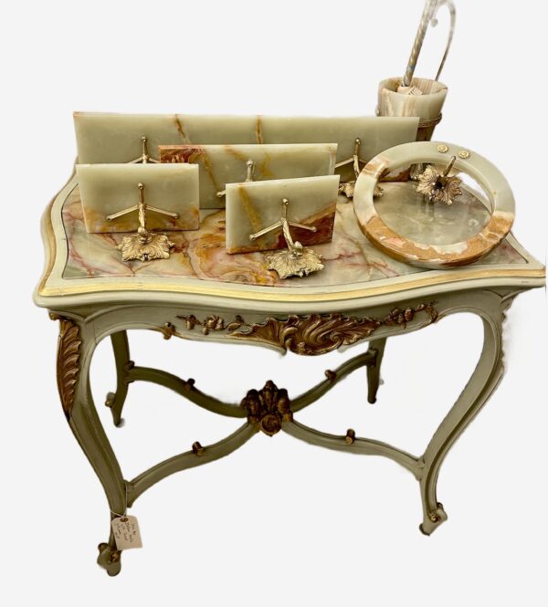Onyx and bronze bathroom set comprising 8 pieces and a mirror. Table sold separately.(circa 1950) - Image 3