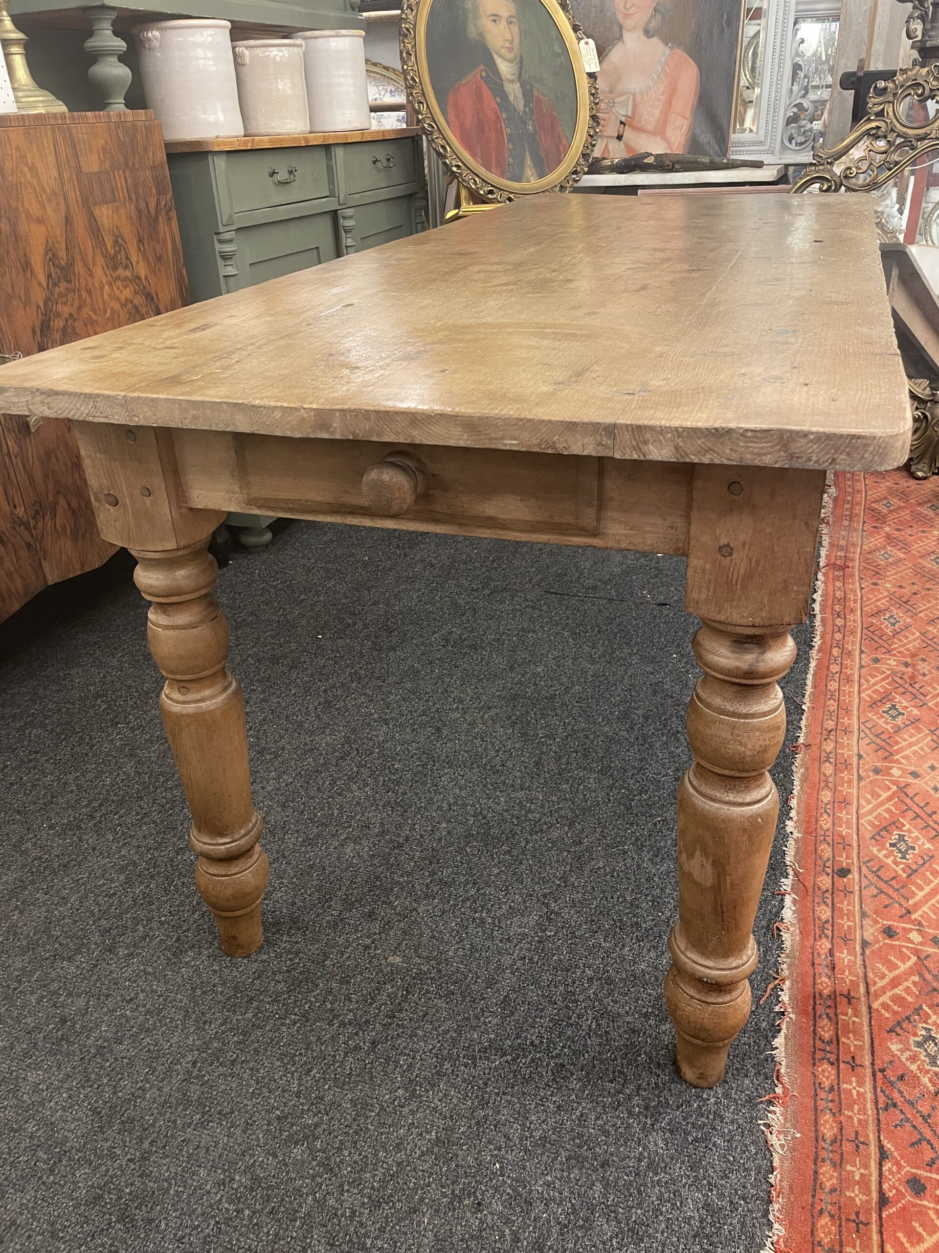 Vintage pine table, which converts to a coffee table.