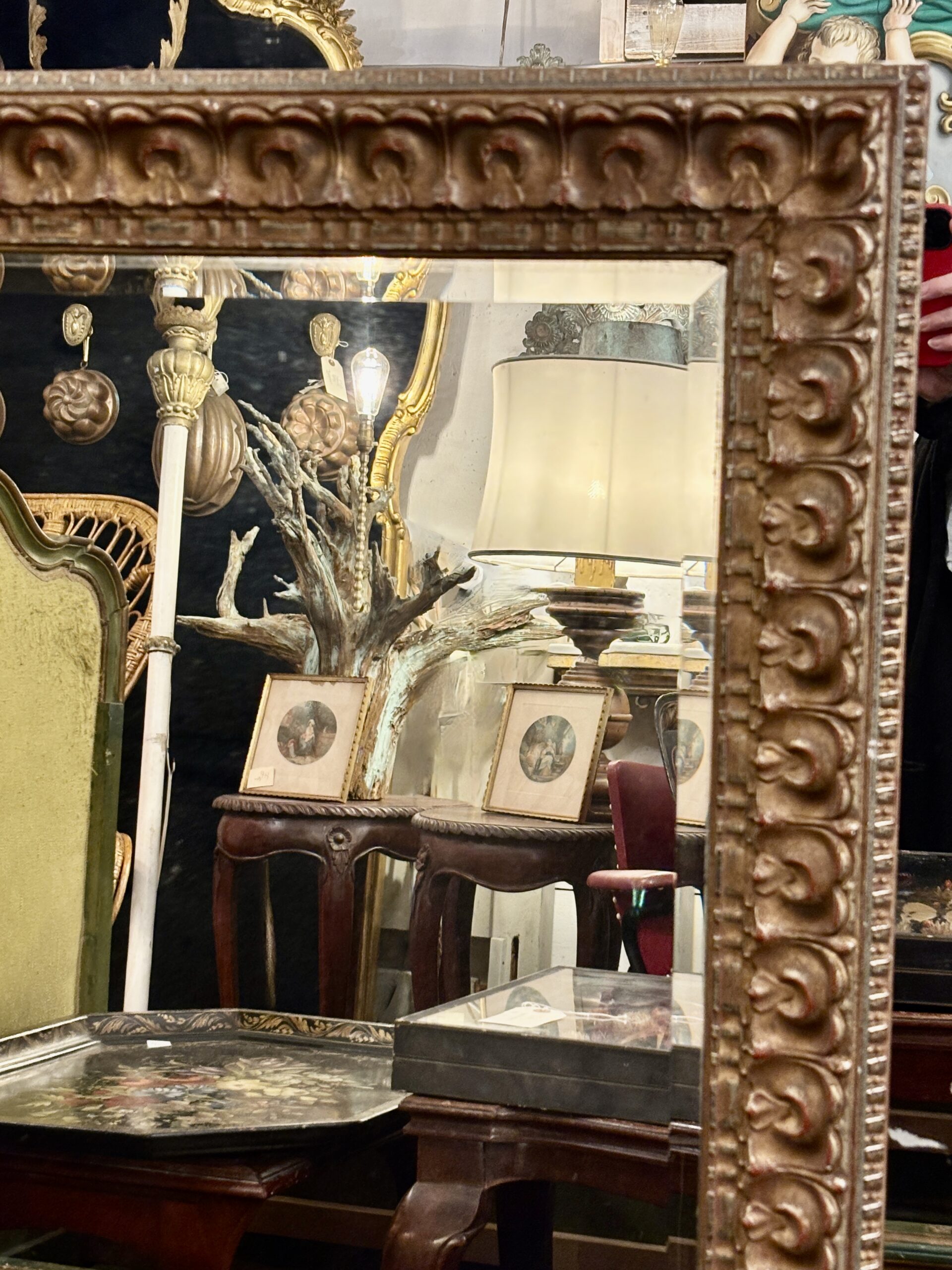 Italian Mirror with a Distressed Gilded Frame - Image 5