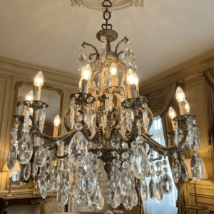 Large Neapolitan Chandelier with large crystal pendant drops on a bronze frame.