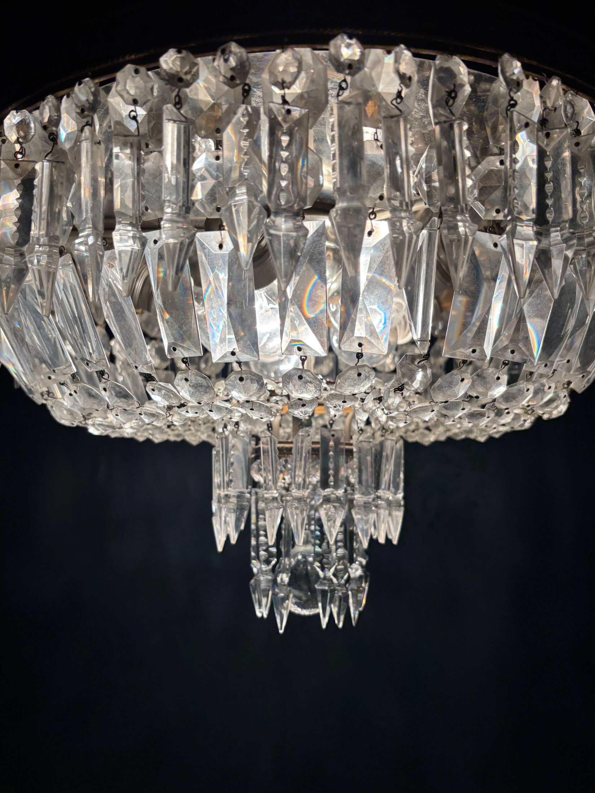 Ceiling light designed by Nino Rivoli, using Murano prism drops. - Image 6