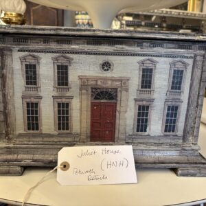 Victorian box decoupaged and hand painted by artist Liz Da Costa. " Juliet Box"