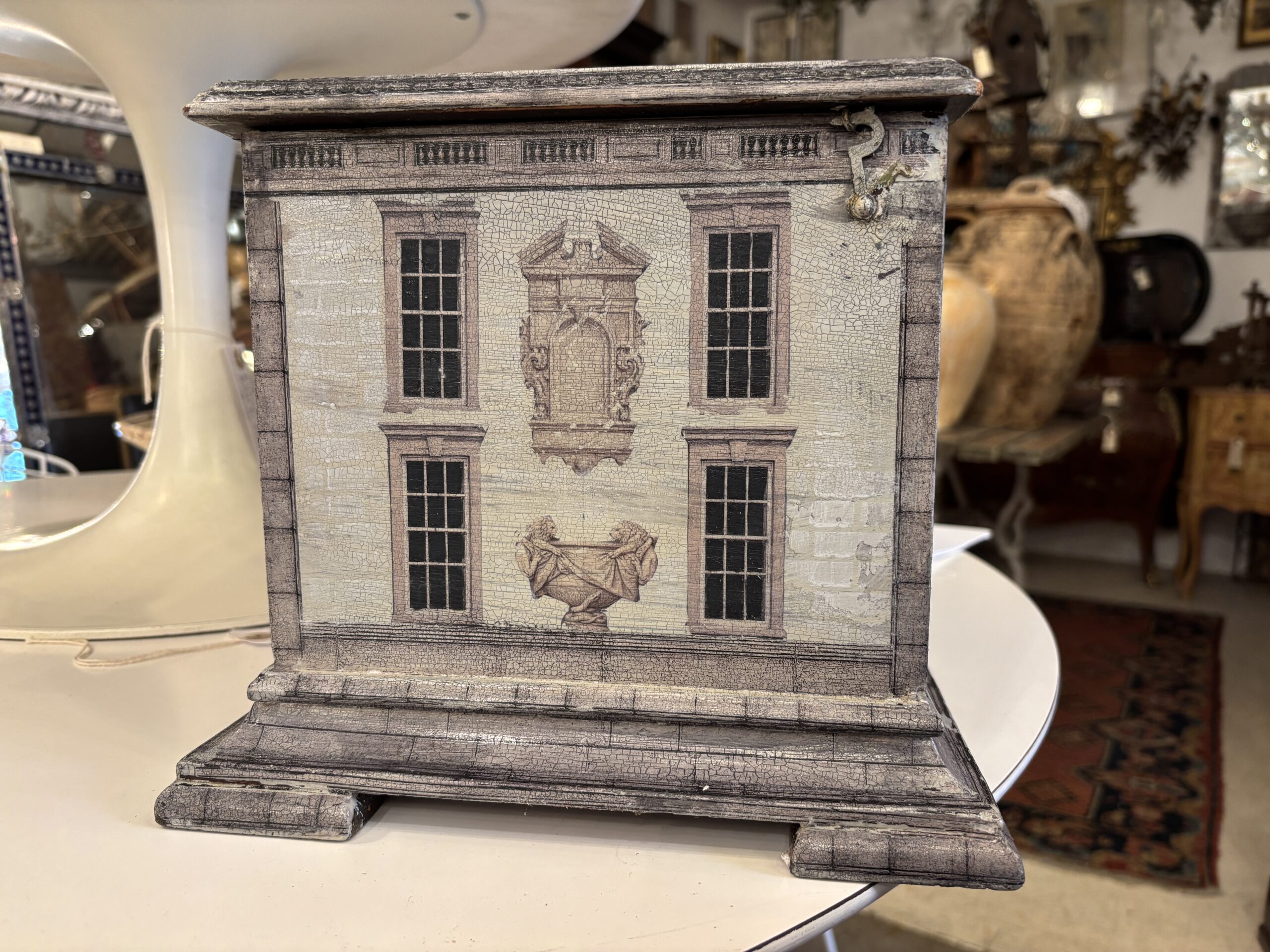Victorian box decoupaged and hand painted by artist Liz Da Costa. " Juliet Box" - Image 4